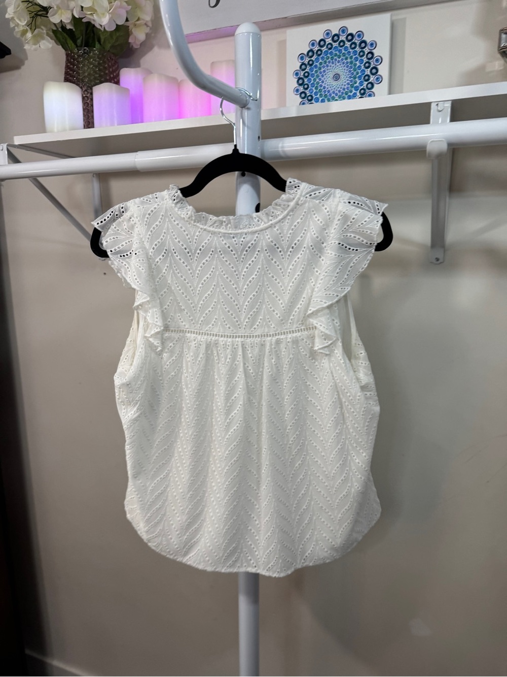 Ricki's White Eyelet V-Neck Flutter Sleeve Blouse - Picture 9 of 9